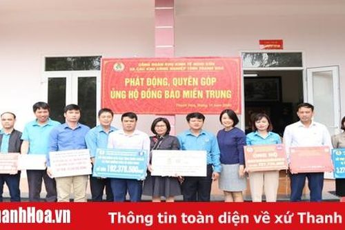 Công đoàn Khu kinh tế Nghi Sơn và các k hu công nghiệp quyên góp, ủng hộ đồng bào vùng lũ Miền Trung