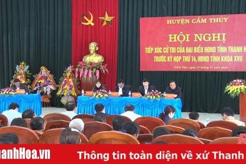 Tổ đại biểu HĐND tỉnh tiếp xúc cử tri huyện Cẩm Thủy