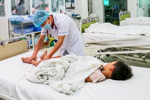 Bệnh tay chân miệng gia tăng