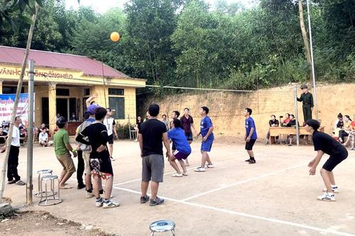 Hoàn thiện các thiết chế văn hóa, thể thao ở cơ sở