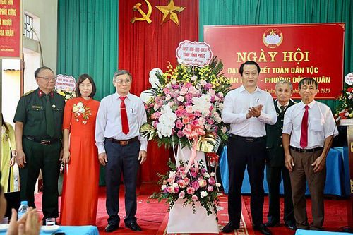 Vĩnh Phúc: Phó Bí thư thường trực Tỉnh ủy dự Ngày hội Đại đoàn kết Tổ dân phố số 1, phường Đồng Xuân