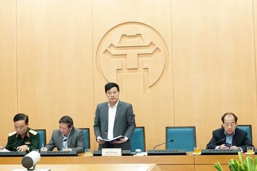 Hà Nội: Chỉ 10% người dân đeo khẩu trang ở các chợ tại huyện Gia Lâm