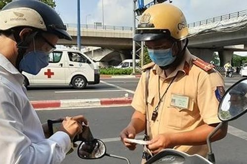 TP Hồ Chí Minh được phép dừng xe kiểm tra dù không có lỗi ban đầu