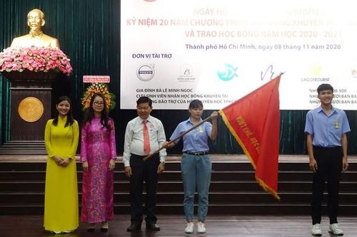 3.159 sinh viên được hưởng học bổng khuyến tài, khuyến học