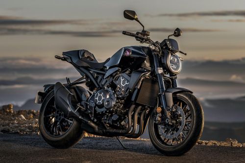 Ảnh chi tiết Honda CB1000R Black Edition 2021