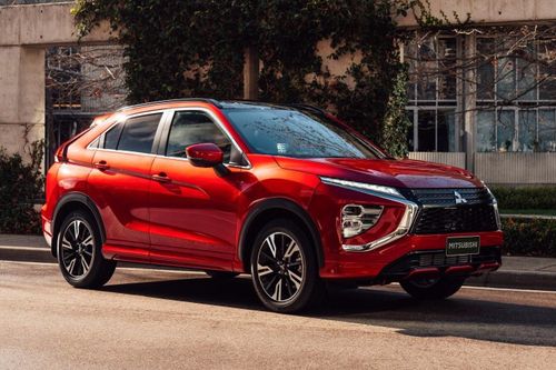 Cận cảnh Mitsubishi Eclipse Cross facelift - cốp rộng, thiết kế đẹp