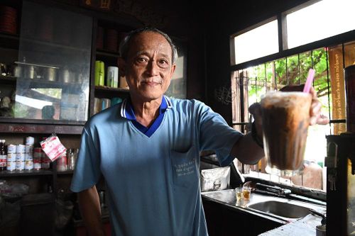Quán cà phê rang xay 114 năm tuổi tại Thái Lan