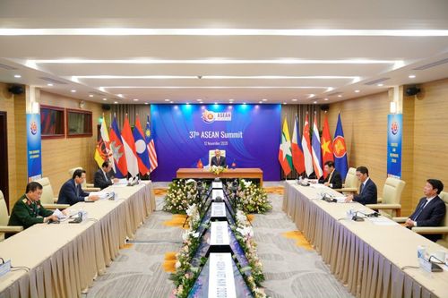 Cam kết mạnh mẽ về xây dựng Biển Đông