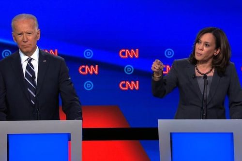 Vì sao ông Joe Biden 'chọn mặt gửi vàng' bà Kamala Harris làm 'phó tướng'?