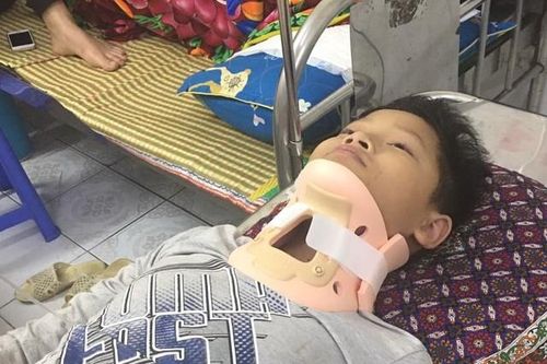 Học sinh đánh bạn ở Hưng Yên: Nhờ chính quyền địa phương đứng ra 'phân giải'