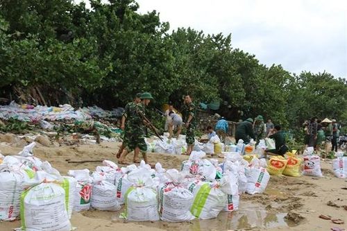 Yêu cầu địa phương và bộ, ngành liên quan chủ động ứng phó bão Vamco