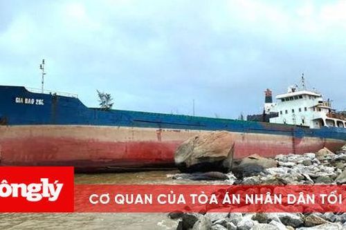 Nguy cơ tràn dầu từ tàu gặp nạn trên biển