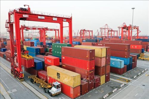 Hoạt động trao đổi kinh tế giữa ASEAN và Trung Quốc gia tăng bất chấp dịch COVID-19
