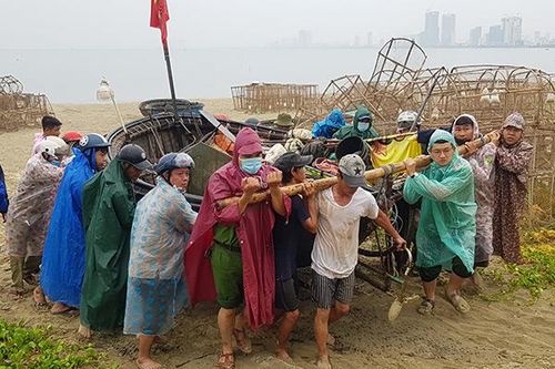Đà Nẵng: Yêu cầu hoàn tất công tác chuẩn bị ứng phó bão số 13 trước 15h ngày 13/11