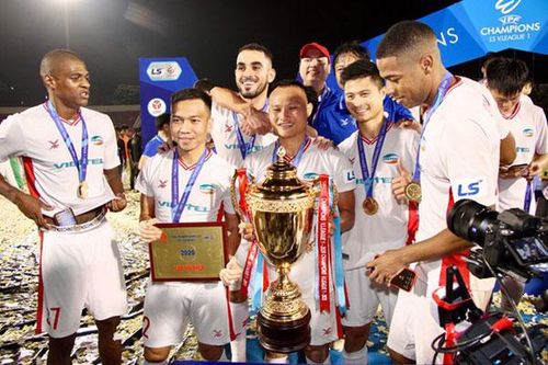 Bài 1: Thế lực mới