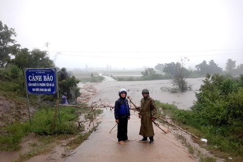 Kông Chro: Nhiều công trình cầu, đường bị sạt lở do bão số 12