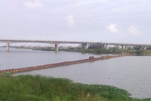 Đà Nẵng xây cầu kết hợp công trình chống mặn trên sông