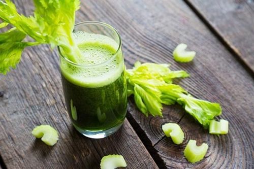 Không ngờ nước ép cần tây lại tuyệt vời như vậy