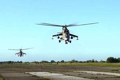 Trực thăng Mi-8, Mi-24 của Nga bắt đầu giám sát không phận Karabakh