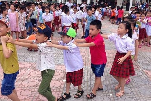 Hoạt động ngoại khóa: Sau giờ học là giờ… 'giữ trẻ' giá cao?