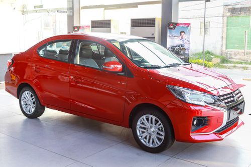Các mẫu xe nhập khẩu giá rẻ cho gia đình đang được giảm phí trước bạ