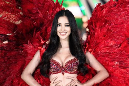 Màn trình diễn bikini của Tiểu Vy và các thí sinh Hoa hậu Việt Nam
