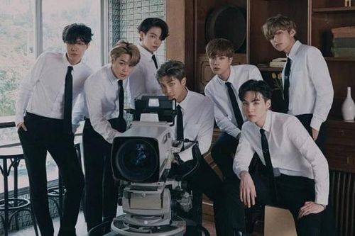 BTS đoạt giải lớn báo Mỹ, tung bộ ảnh vô song