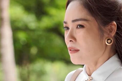 Dương Cẩm Lynh tiết lộ nỗi sợ trong quá trình quay 'Bánh mì ông Màu'