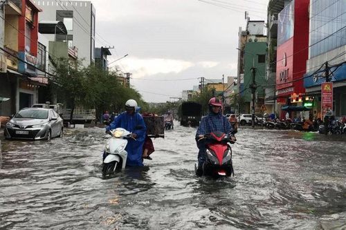 Cảnh báo mưa lớn từ Hà Tĩnh đến Quảng Nam