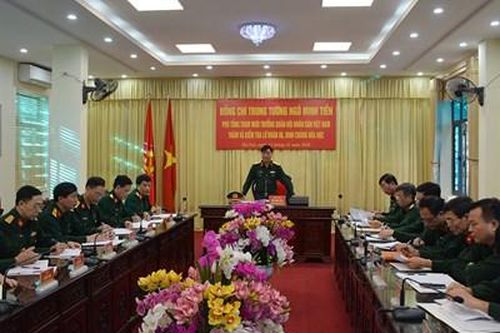 Trung tướng Ngô Minh Tiến kiểm tra Lữ đoàn 86