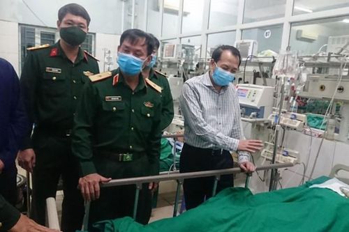 2 chiến sĩ thương vong khi đang rà phá bom mìn