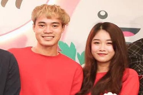 Bạn gái Văn Toàn tự nhận độc thân, dân tình đặt nghi vấn 'toang'