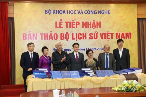 Công bố bản thảo bộ Lịch sử Việt Nam mới nhất: Lấp nhiều khoảng trống