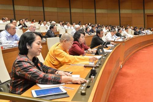 Quốc hội 'chốt' không bổ sung biện pháp cưỡng chế 'ngừng cung cấp điện nước'