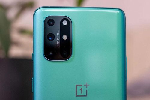 Smartphone chip S865, RAM 12 GB, sạc 65W, giá 18,99 triệu tại Việt Nam