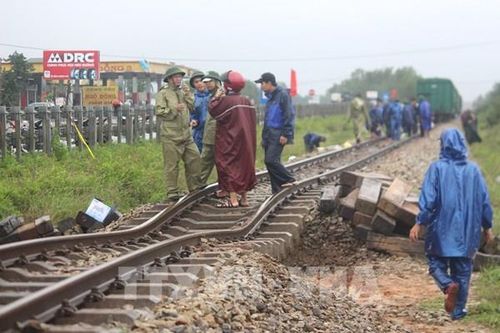 Bộ GTVT kiến nghị hỗ trợ gần 800 tỷ đồng khắc phục hậu quả bão lũ