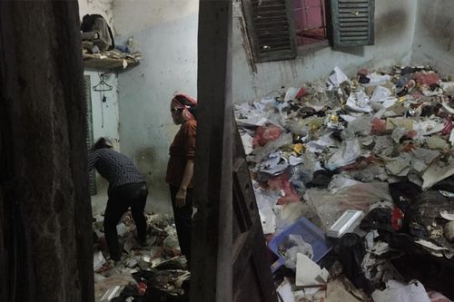 Sau 7 năm cho thuê, chủ trọ ở Hà Nội 'khóc thét' khi nhận lại căn phòng ngập rác