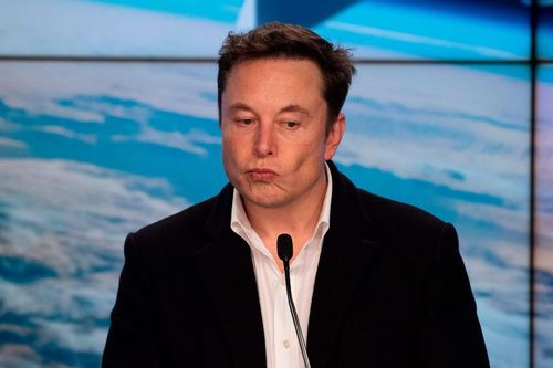 Hai lần xét nghiệm của tỷ phú Elon Musk cho kết quả dương tính với COVID-19