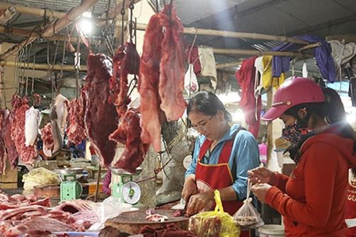 Hà Tĩnh: Đủ nguồn cung thịt lợn dịp Tết Nguyên đán