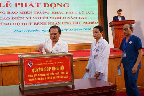 Trên 262 triệu đồng hỗ trợ đồng bào miền Trung