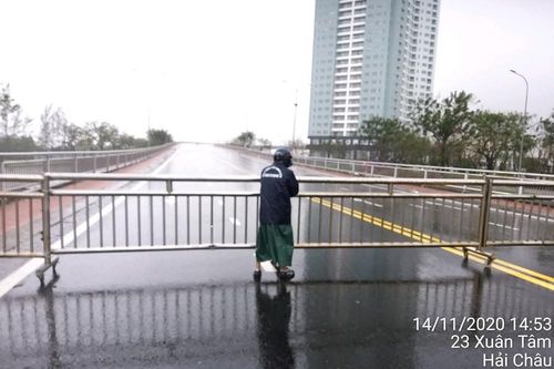 Đà Nẵng: Dừng lưu thông cầu, tạm đóng cửa sân bay để phòng tránh bão số 13