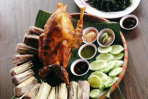 Địa chỉ thưởng thức gà nướng cơm lam tại Đà Lạt