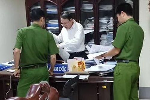 Giám đốc chi nhánh Ngân hàng HTX Việt Nam bị bắt