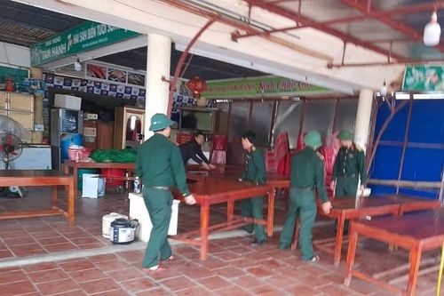 Hà Tĩnh: Khẩn trương di dời hơn 17.000 người dân đến nơi an toàn trước bão số 13