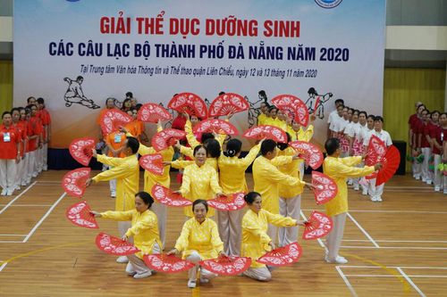 400 VĐV dự giải thể dục dưỡng sinh các CLB TP Đà Nẵng năm 2020