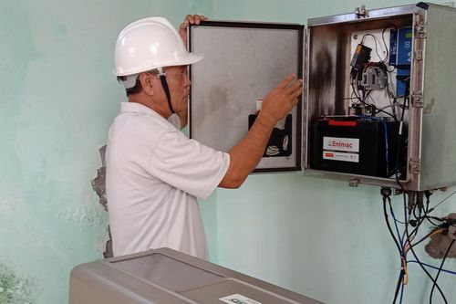Nhọc nhằn nghề 'đo gió, đong mưa'