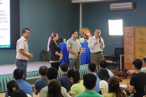 Người thầy truyền thụ cách 'đầu tư' vào hôn nhân