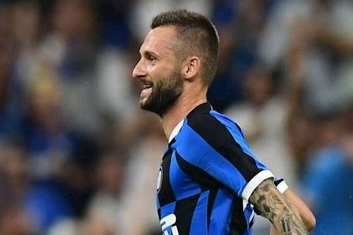 Ngôi sao Marcelo Brozovic của Inter dương tính COVID-19