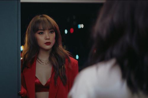 Phim của Minh Hằng, Bảo Anh đổi tên