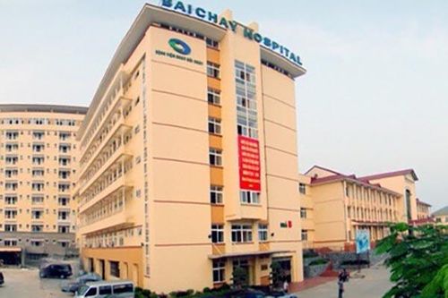 Chém 4 người trong gia đình trọng thương rồi nhảy lầu tự vẫn